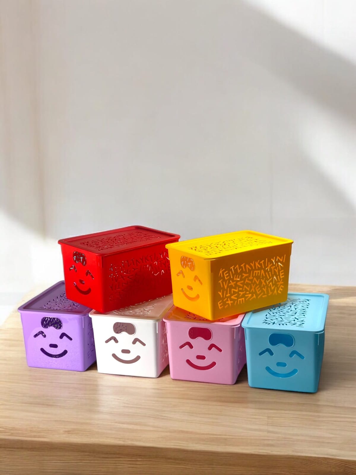 Smiley Basket with Lids Random Colors (Pack of 3)