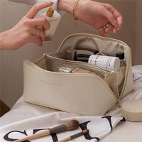 High End Retro-Paid Leather Travel Cosmetics