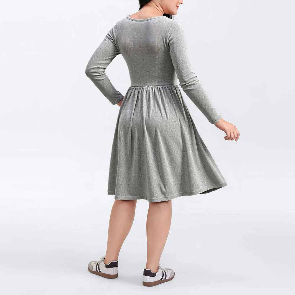 Mid-length Knitted Dress With Pockets On Both Sides