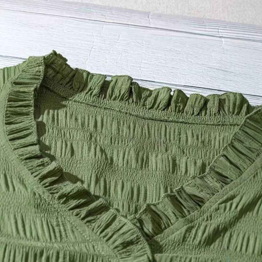 New Women's V-neck Ruffled Short-sleeve Blouse Loose-fit Figure-flattering Top With Lace Detailing