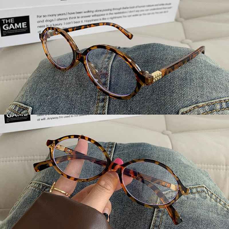 Ultra Light Women's Leopard Print Oval Retro Ins Glasses