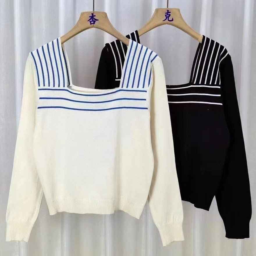 Western-style Sweater For Layering As An Undershirt
