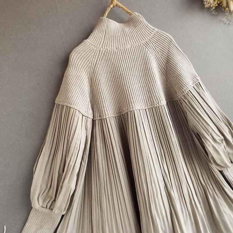 Women's Knitted Patchwork Turtleneck Top With Puff Sleeves