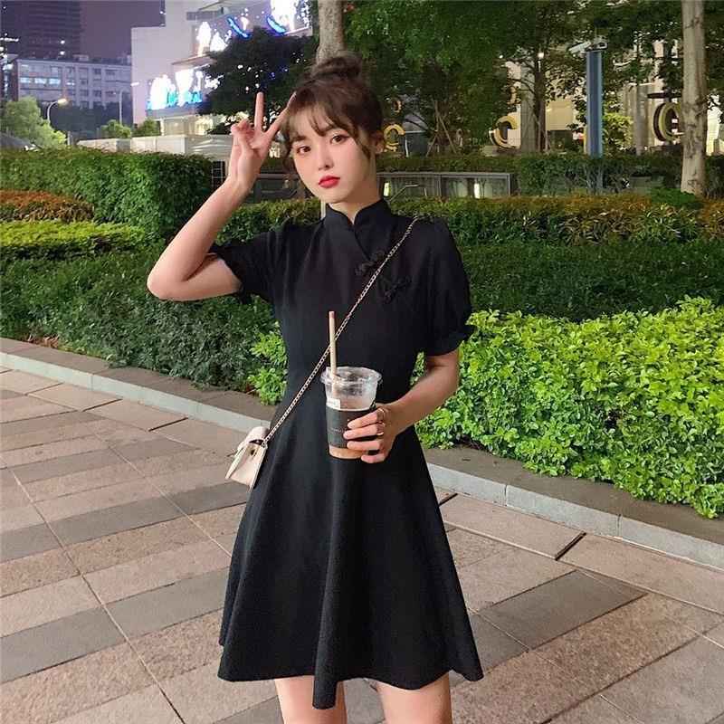 Women's Solid-Color Retro Fitted Waist Slimming French-Style Dress