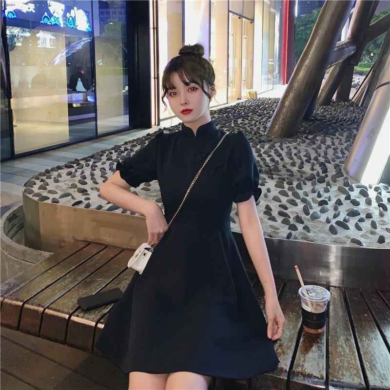 Women's Solid-Color Retro Fitted Waist Slimming French-Style Dress