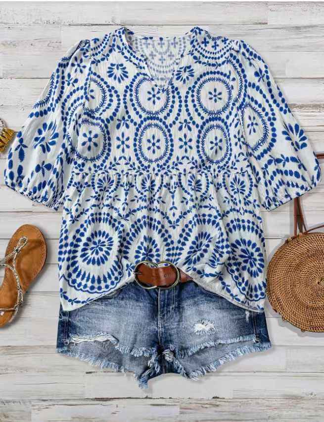 Women's Vintage-print Loose-fit V-neck Short-sleeve Blouse